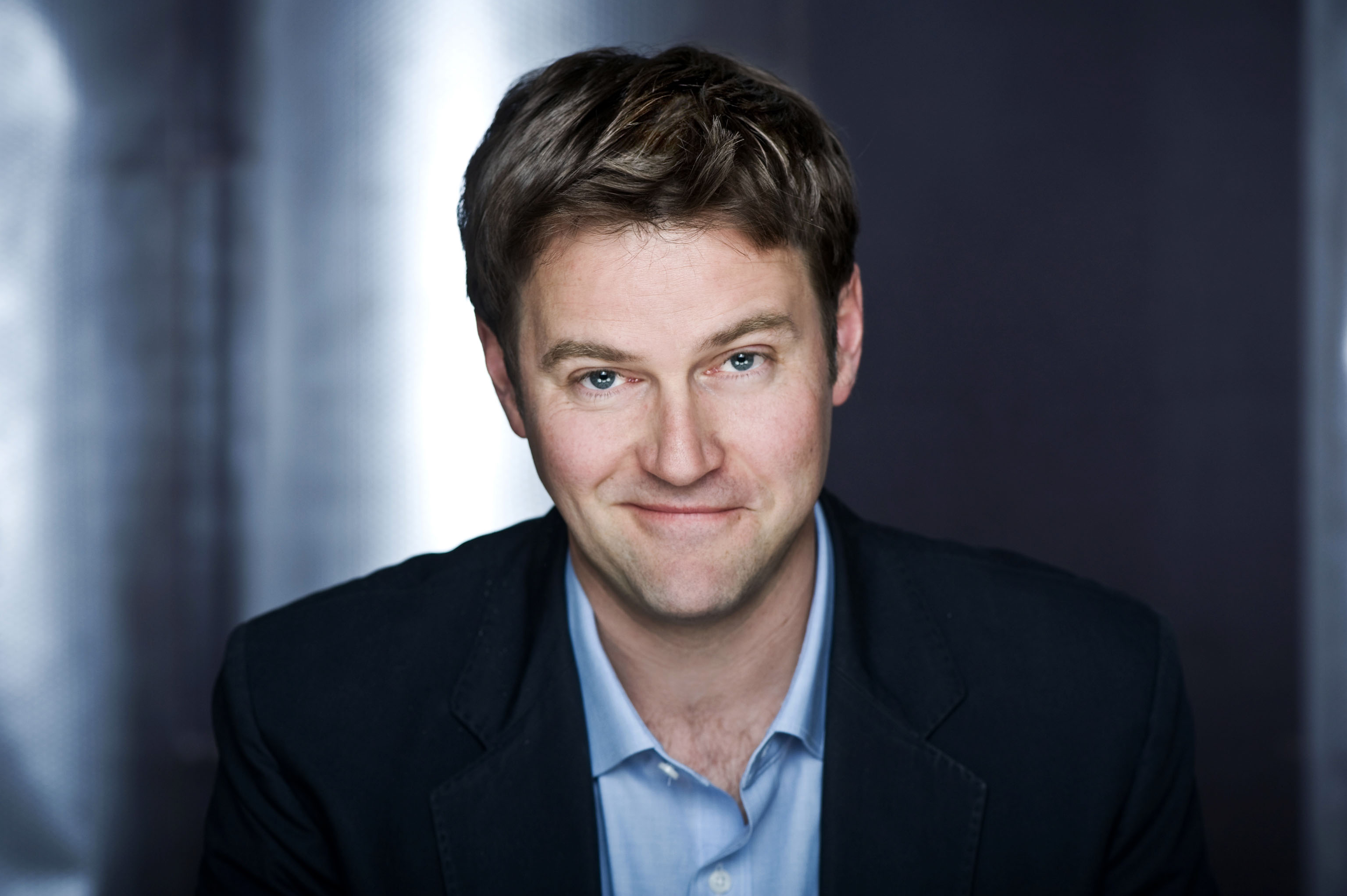 DAVID KERR | Diamondfield Entertainment, actors and comedians talent